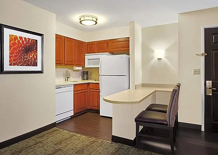Staybridge South, An Ihg Springfield