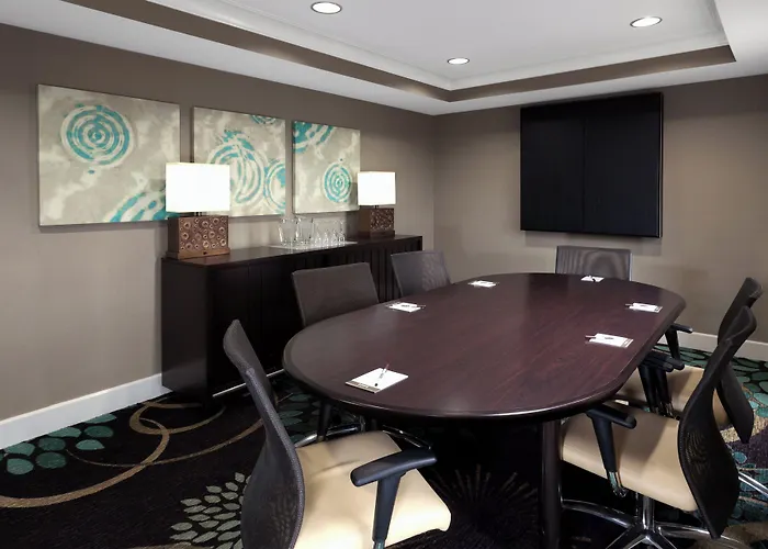 Staybridge South, An Ihg Springfield